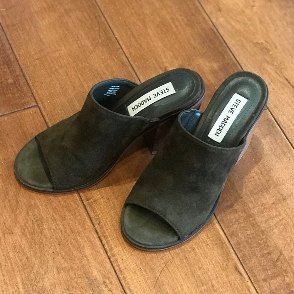 Women’s “Steve Madden” Esmeralda Heeled Mule